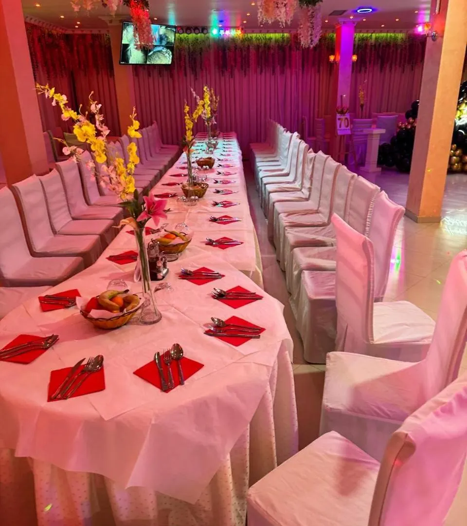 London Restaurant Hotel Kukes