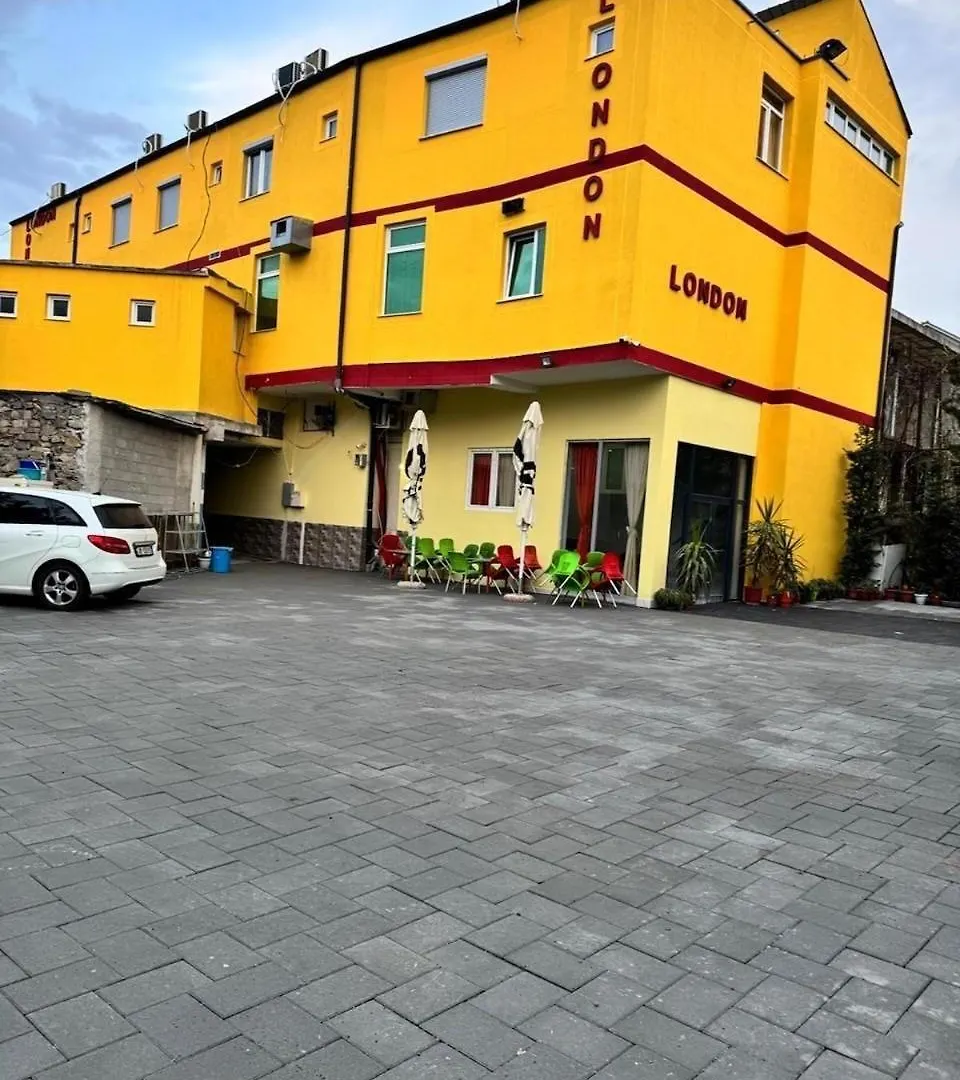 London Restaurant Hotel Kukes 4*,